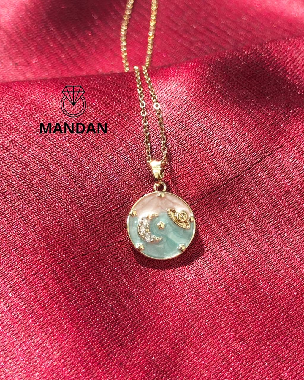 گردنبند مینا کاری دختر کهکشان